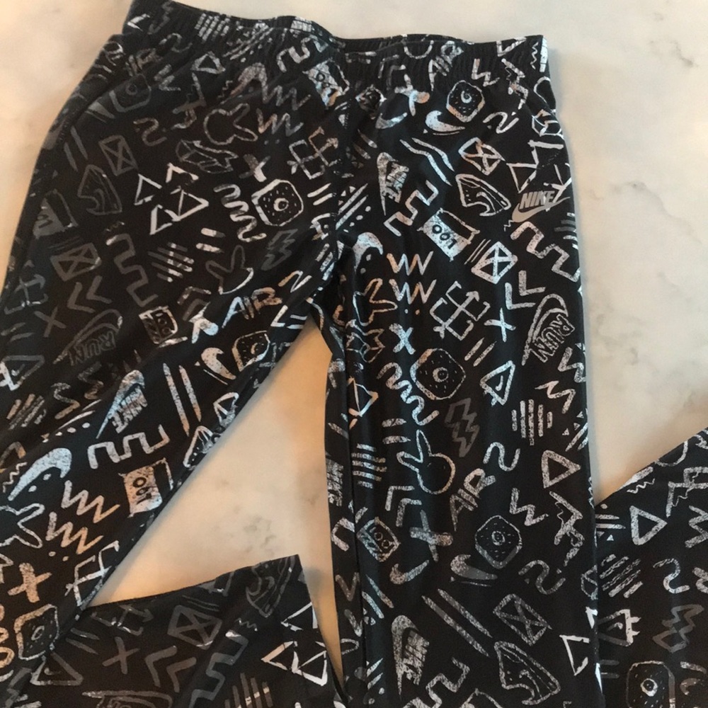 Nike leggings